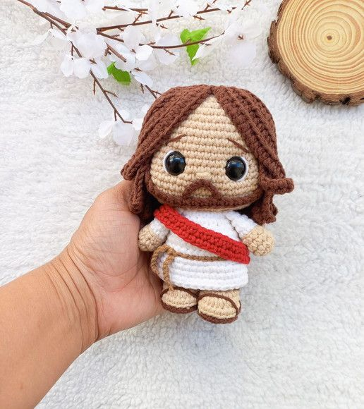 Jesus amigurumi
